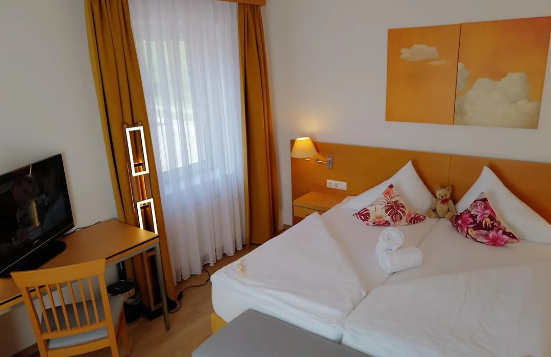 Motel55 - Nettes Hotel Mit Self Check-In In Villach, Warmbad-1